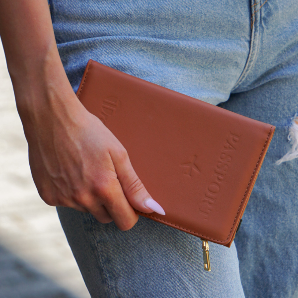 Passport Wallet (Cowhide Leather)